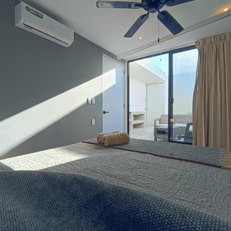 Luxury Private Room with private bathroom private Pool on Roof Top - One-Bedroom Apartment - 4