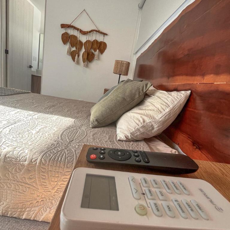 Luxury Private Room with private bathroom private Pool on Roof Top - One-Bedroom Apartment - 16