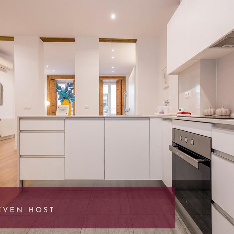 EXCLUSIVE BALCONY GRAN VIA iv - One-Bedroom Apartment - 23