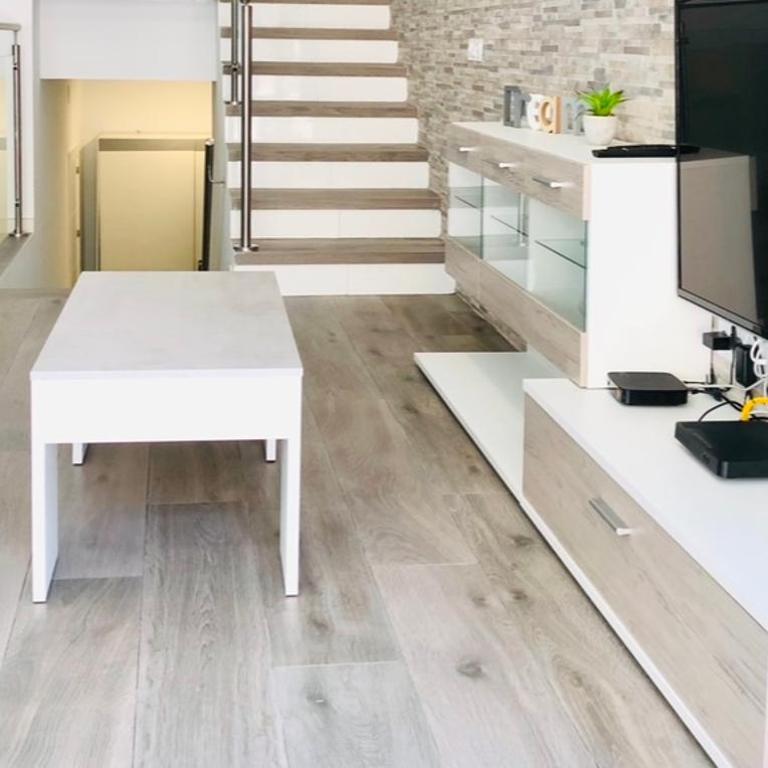 Luxury Carihuela Beach - Three-Bedroom Apartment - 44