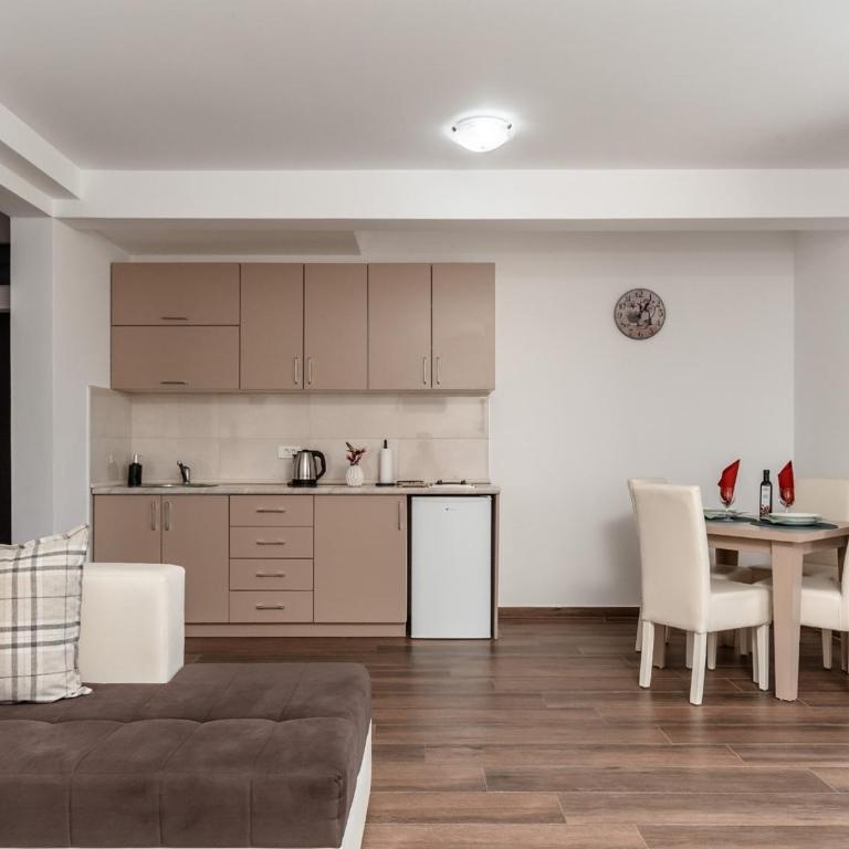 Apartments 4U - Apartman - 8