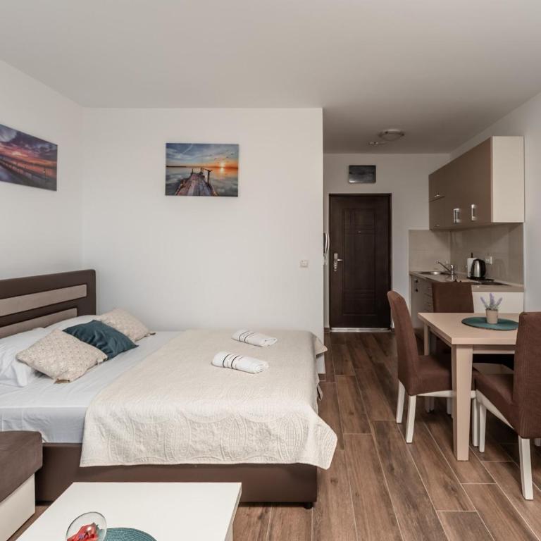 Apartments 4U - Apartman - 8