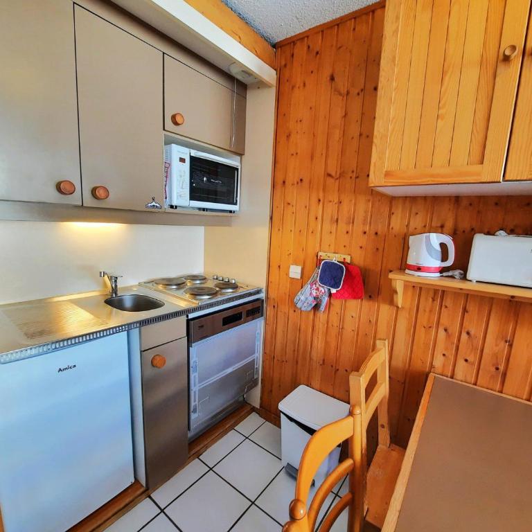 Studio cabine 4 pers, balcon, proximité télécabine, Preyerand - FR-1-452-320 - Studio - 10