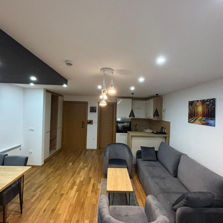 Golden Hour - Apartman sa Terasom - 6