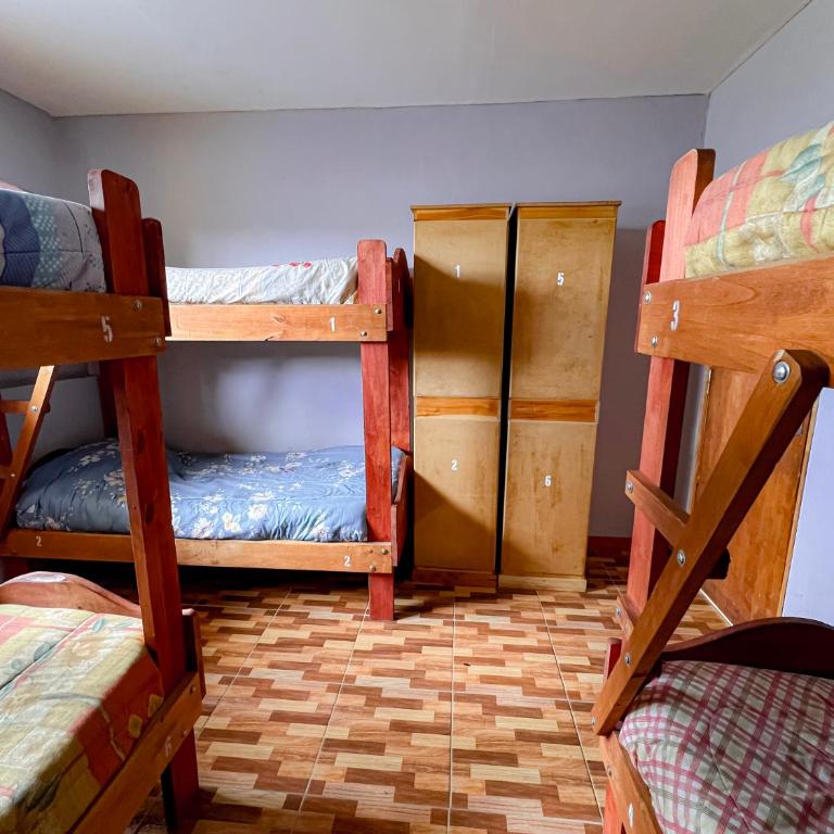 Corinto Hostel - Bed in 6-Bed Dormitory Room - 3