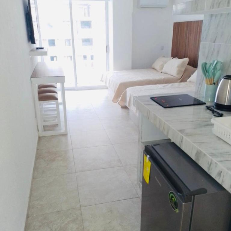 Hotel acapulco y suites mediterrane - Habitación Doble Deluxe con balcón - 4
