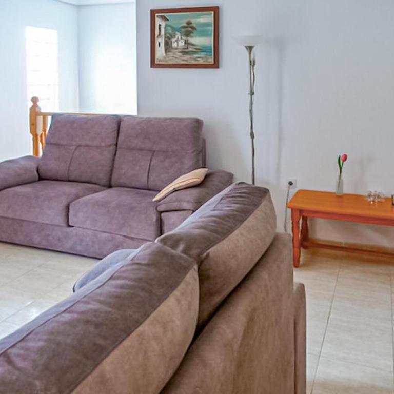 Stunning Home In Gran Alacant With Wifi - Three-Bedroom Vacation Home - 2