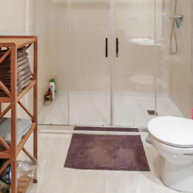 Stunning Home In Gran Alacant With Wifi - Three-Bedroom Vacation Home - 13