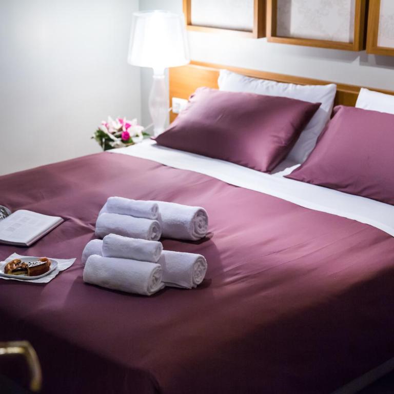 Grand Master Suites - Camera Queen con Vasca Idromassaggio - 4