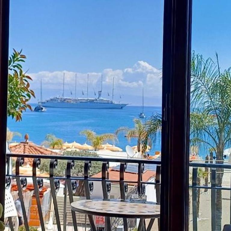 Apartments Mikros Front sea - Appartamento con 3 Camere da Letto - 10