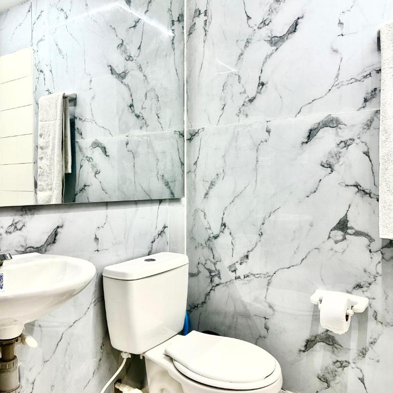 Apto bella vista, zona exclusiva! - Apartamento de 1 dormitorio - 18