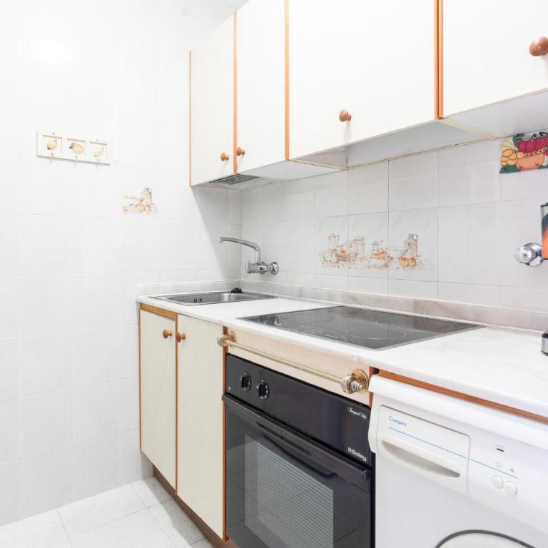 2 Bedroom Stunning Apartment In Oropesa - Apartamento de 2 dormitorios - 5
