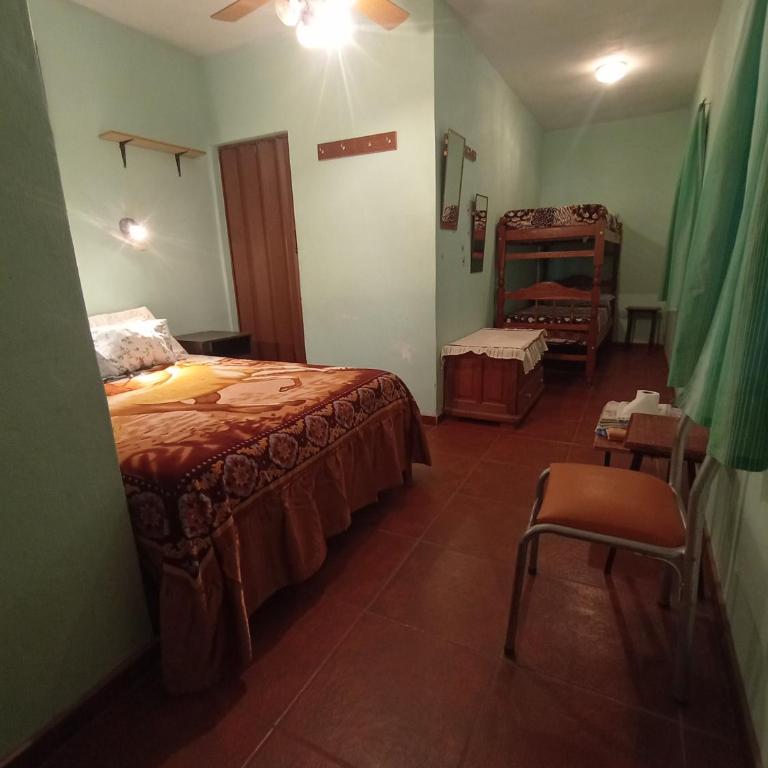 Residencial Shalom - Habitación Cuádruple con baño privado - 1