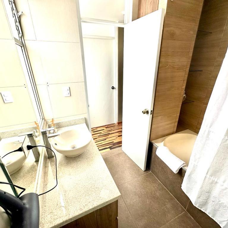 Casa acogedora, moderna y bien ubicada en Sn Borja - Apartamento de 1 dormitorio - 13