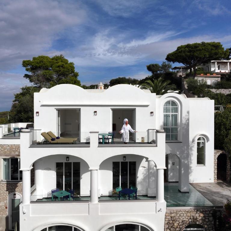 Villa L'Ara - Camera Matrimoniale Deluxe con Balcone e Vista Mare - 15