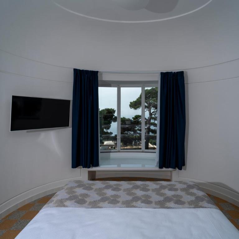 Villa L'Ara - Camera Matrimoniale Deluxe con Balcone e Vista Mare - 14