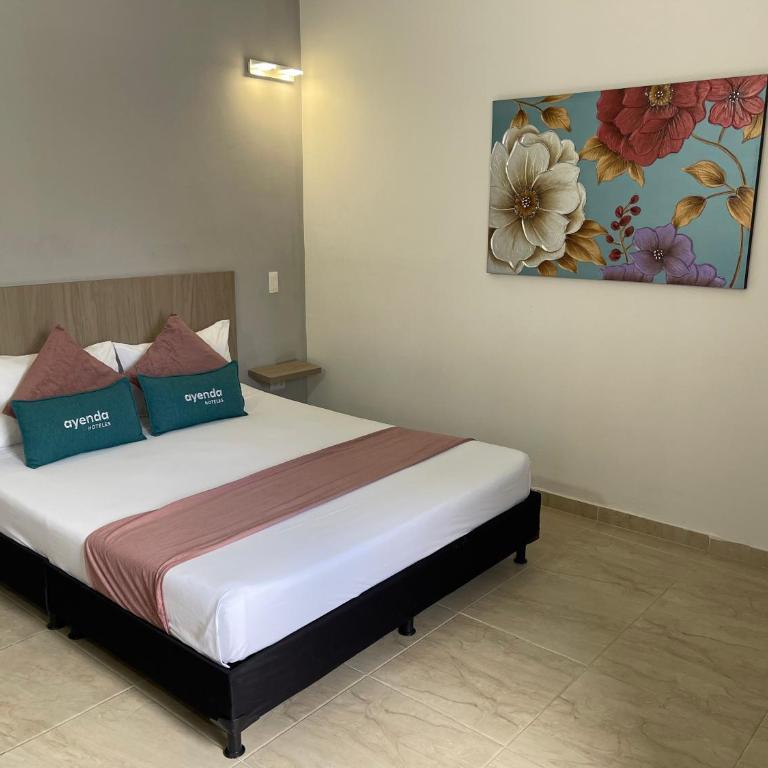 Hotel 12 Nights - Habitación Doble - 16