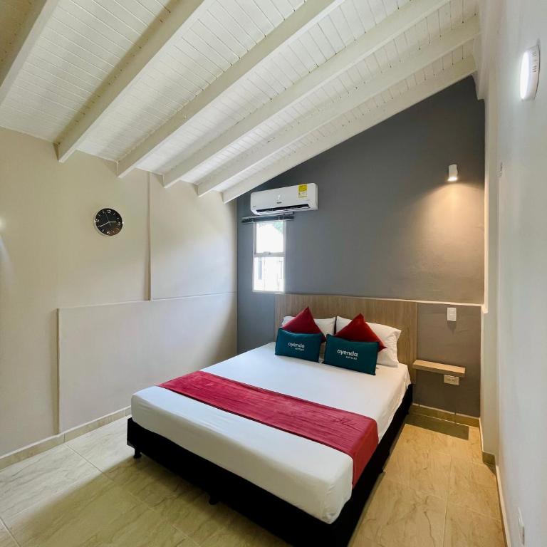 Hotel 12 Nights - Habitación Doble Superior - 23