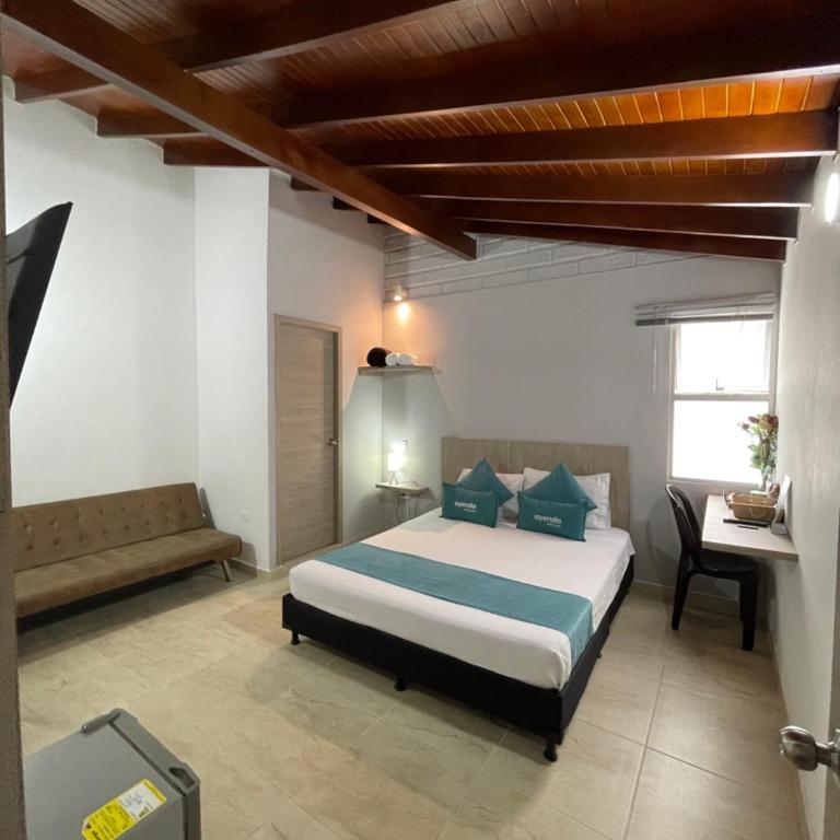 Hotel 12 Nights - Habitación Doble Superior - 19