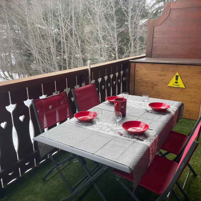 Bel appartement proche pistes et randonnées - Appartement 2 Chambres avec Vue sur la Montagne - 17