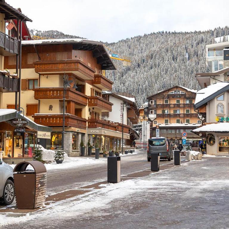 MaR Maturi Appartamenti con due bagni ideali per 6 e 10 persone nel centro di Campiglio - Appartamento con 2 Camere da Letto - 21