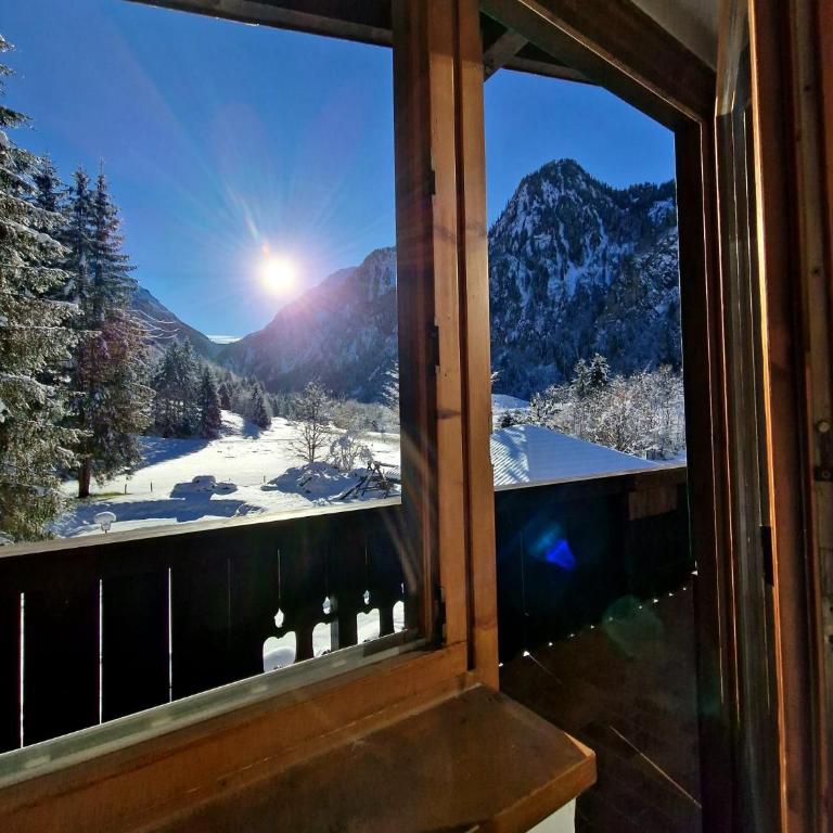 Pension Baranekhof - Just One Ski Bus Stop from Kitzsteinhorn Ski Resort - Apartment mit 3 Schlafzimmern und Bergblick - 7