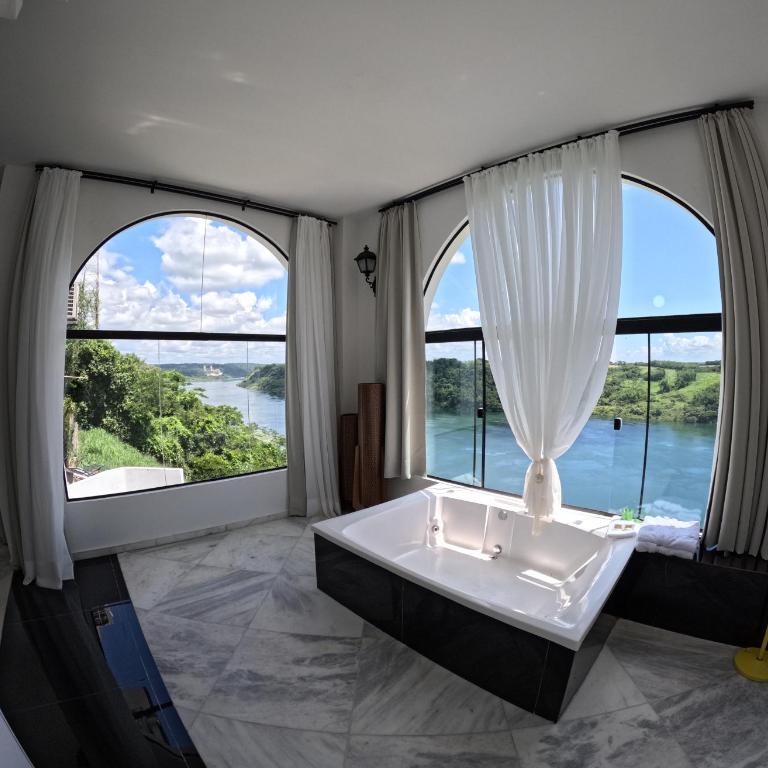 Hotel Casablanca Boutique Ciudad del Este By Swiss Bonmont Hotels - Presidential Suite - 1