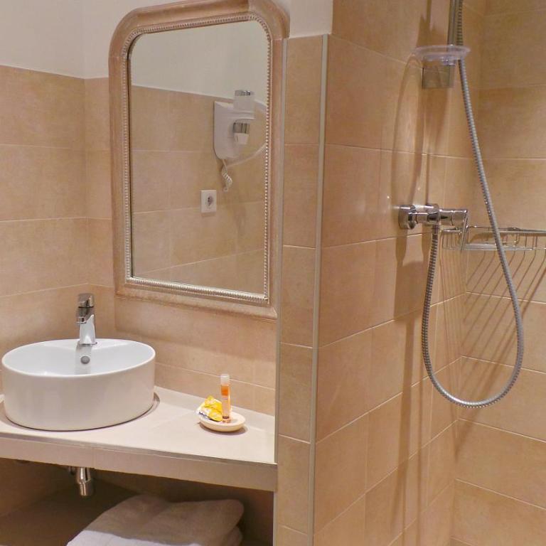 Hotel Relais Du Postillon - Chambre Double Standard avec Balcon - 13