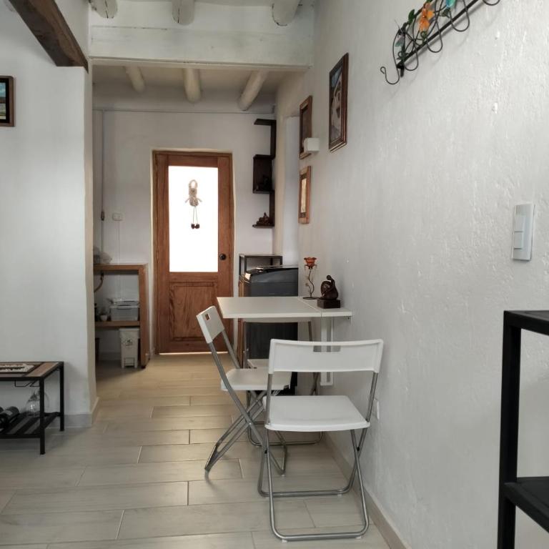 El Chaflan - One-Bedroom Apartment - 9