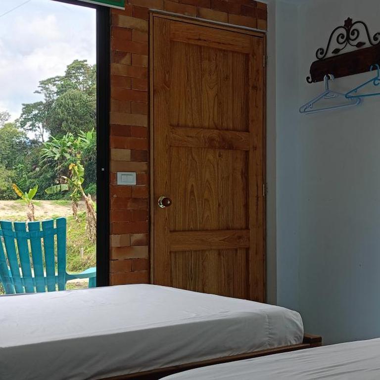 HOGAR EN LA MONTAÑA Eco-HOTEL - Habitación Doble - 2 camas - 5