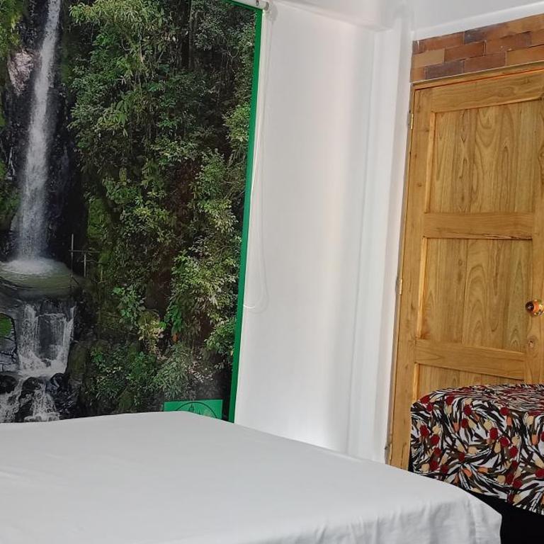 Eco-HOTEL HOGAR EN LA MONTAÑA HOME SWEET HOME - Habitación Doble - 2 camas - 5