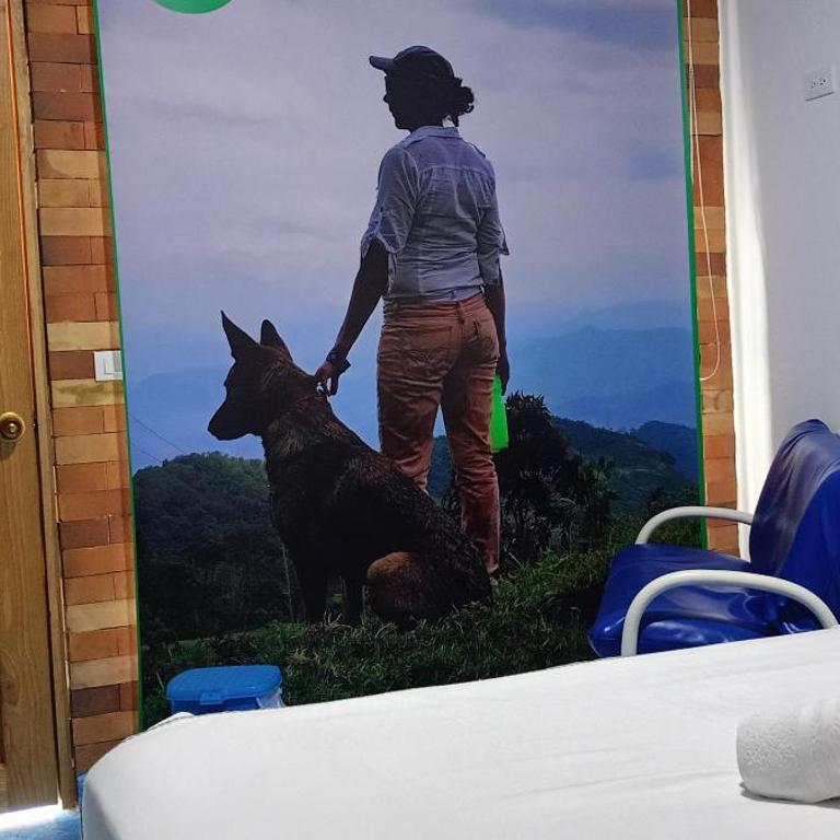 HOGAR EN LA MONTAÑA Eco-HOTEL - Habitación Doble - 2 camas dobles - 2