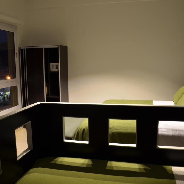 Carlos 1° - Triple Room - 4