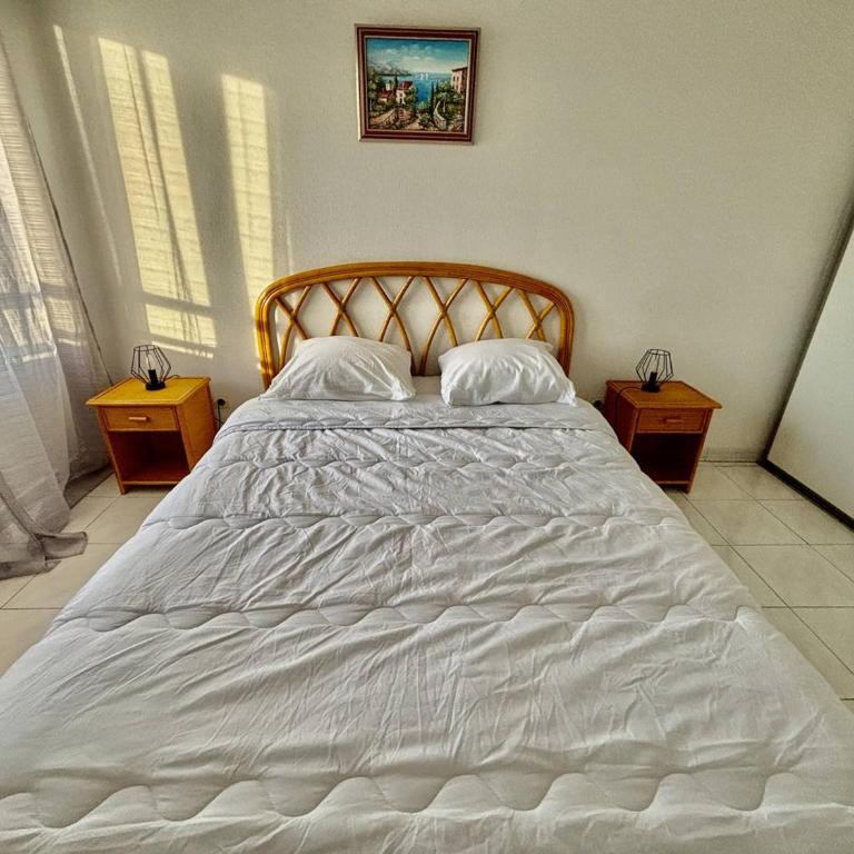 T2 Climatisé Proche Plage avec Terrasse et Garage - FR-1-816-14 - Apartamento - 10