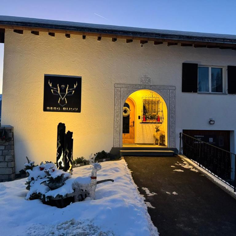 Exklusives Berg-Bijou mit Bergblick mit privaten Wellnessbereich Hot Tube und Sauna -Hunde herzlich Willkommen mit eingezäunten Grundstück - Ferienhaus - 5