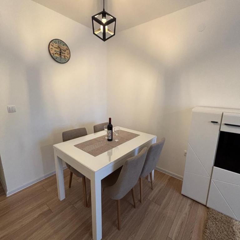 Apartman Mint - One-Bedroom Apartment - 10
