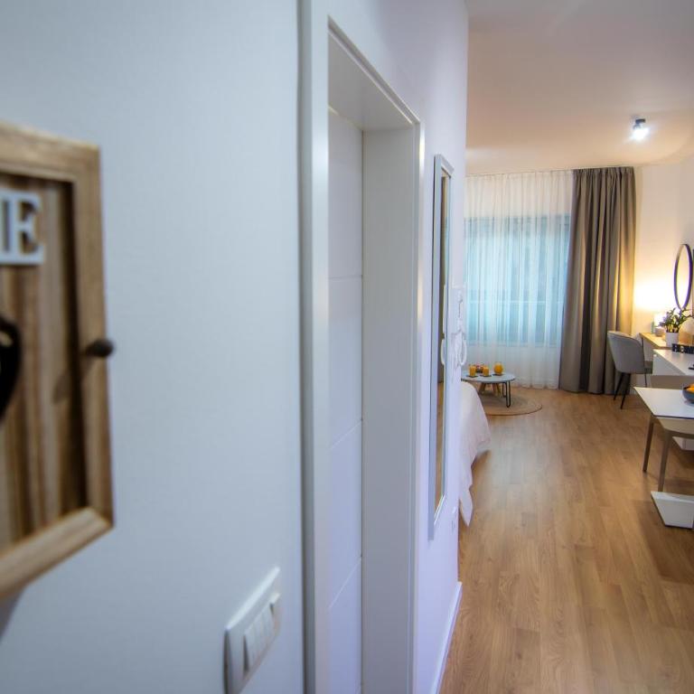 Momento Studio Apartments - Deluxe Studio - 36