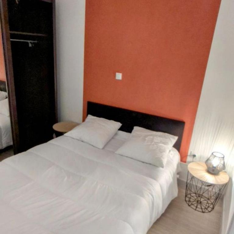 L'échappée - Three-Bedroom Apartment - 9