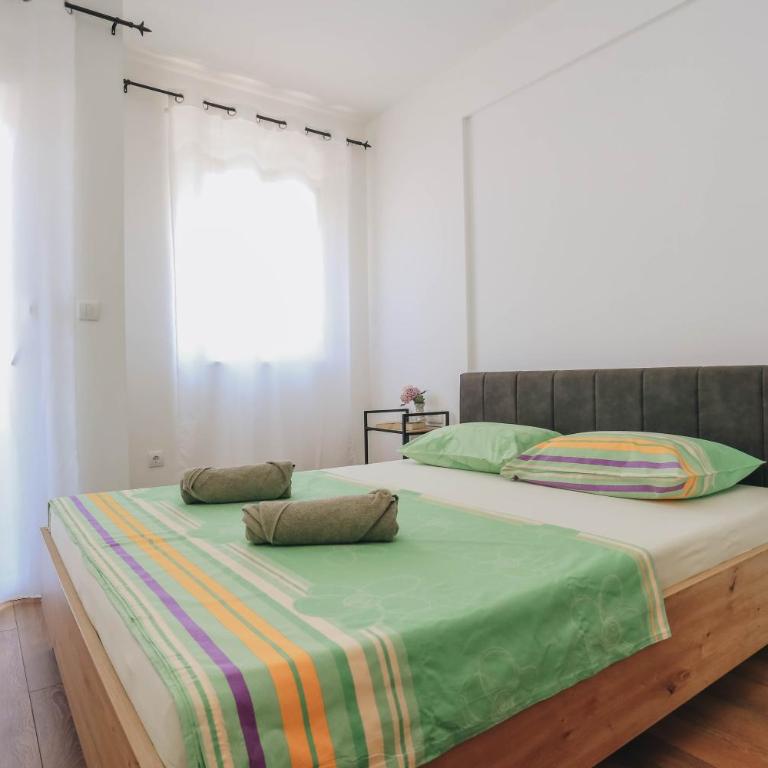 Top27 - One-Bedroom Apartment - 3