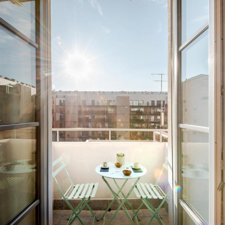 StayEasy M3 PortaRomana Bella - 2 Bedrooms 2 baths - Appartamento con 2 Camere da Letto e Balcone - 3