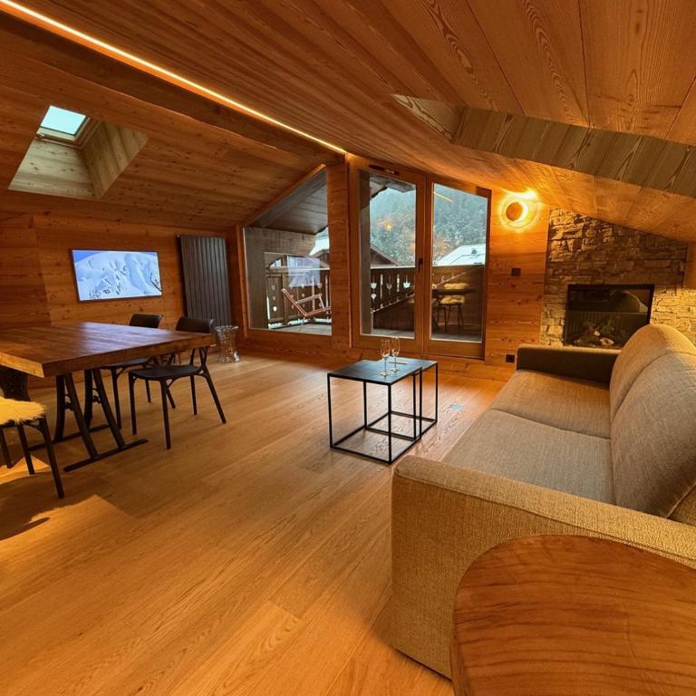 Appartement neuf haut de gamme esprit chalet à Méribel - 4 couchages - Appartement 2 Chambres - 7
