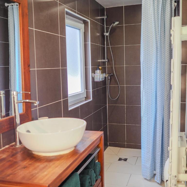 Appartement chaleureux 2ch 3lits Orléans centre - Two-Bedroom Apartment - 6