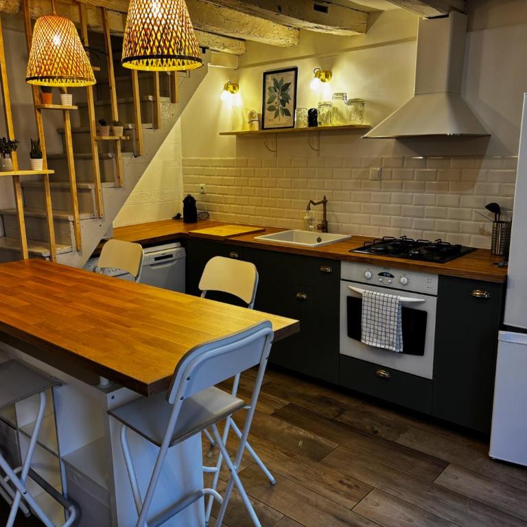 Appartement chaleureux 2ch 3lits Orléans centre - Two-Bedroom Apartment - 13