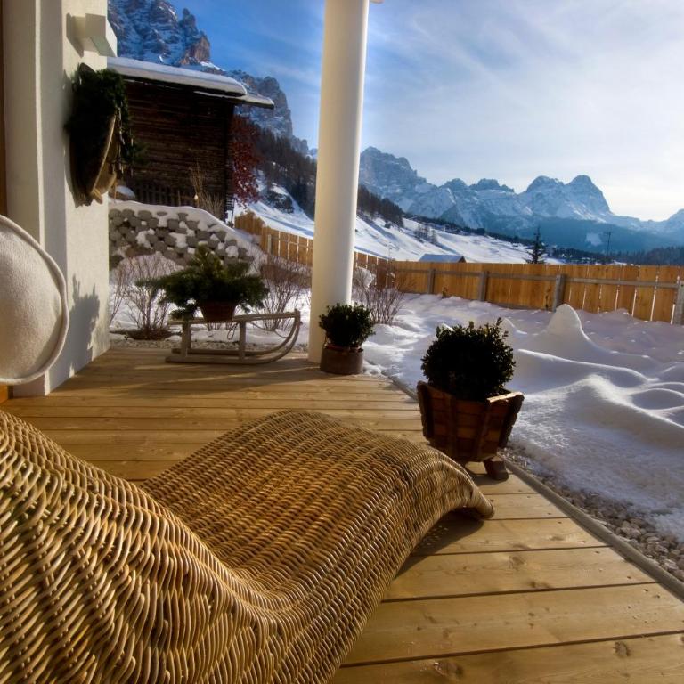 Family and Wellness Residence Ciasa Antersies - Großes Doppelzimmer mit Bergblick - 2