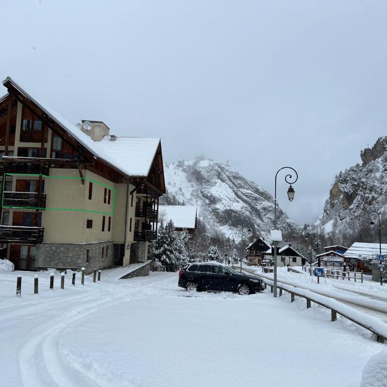 Chalet du Galibier Valloire - Appartement 2 Chambres - 4