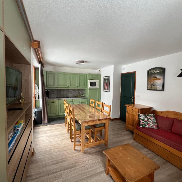 Chalet du Galibier Valloire - Appartement 2 Chambres - 5