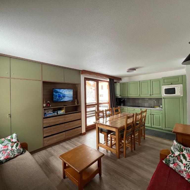 Chalet du Galibier Valloire - Appartement 2 Chambres - 7