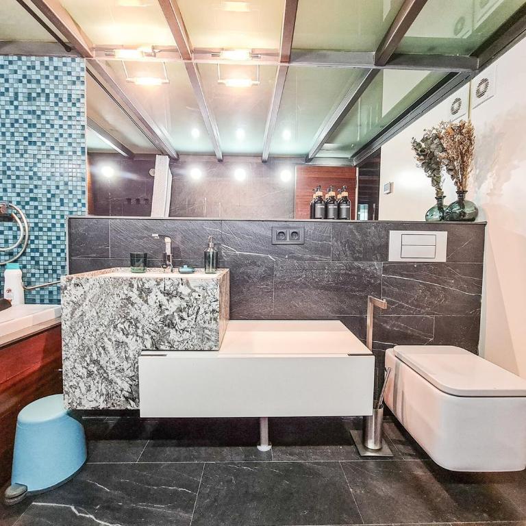Senior Suit Loft 9 Pisos 6pax - Two-Bedroom Apartment - 33