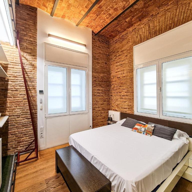 Senior Suit Loft 9 Pisos 6pax - Two-Bedroom Apartment - 46