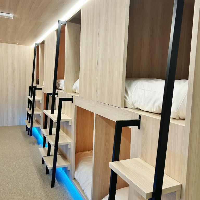 UNPLAN Hostel - Single Bed in Mixed Dormitory Room - 23